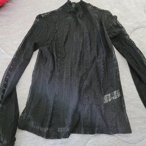 Black lacty long sleeved top
